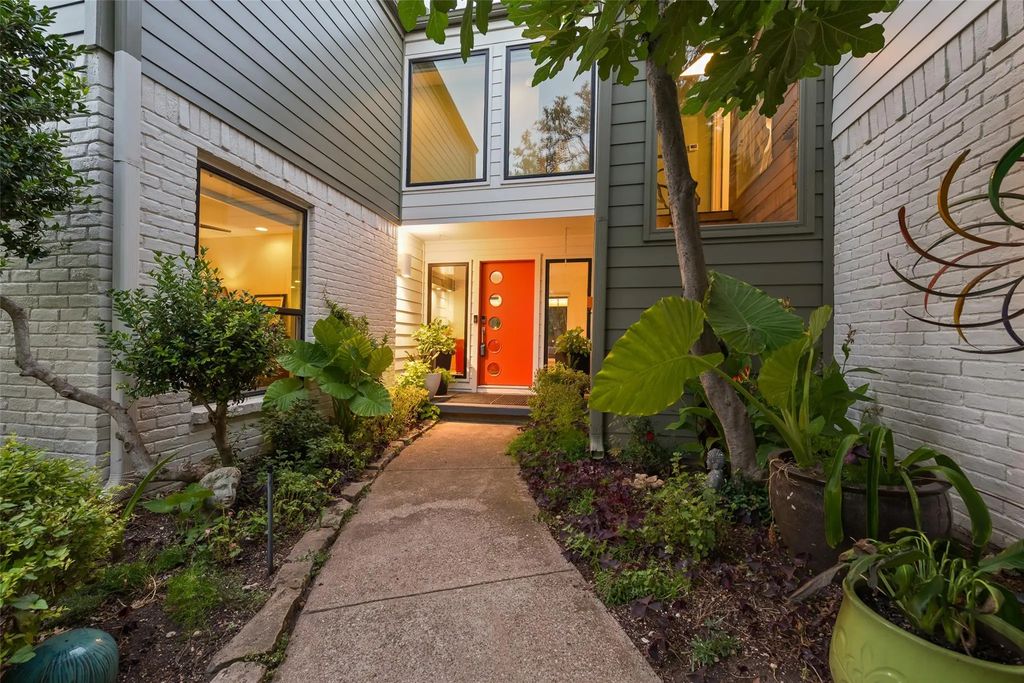 3237 Sharpview Circle, Dallas