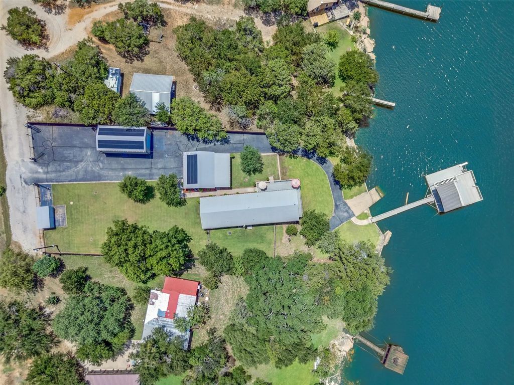 119 Casey Lane, Graford