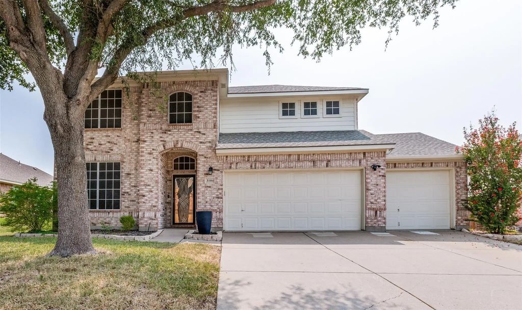 3104 Summer Grove Court, Mansfield