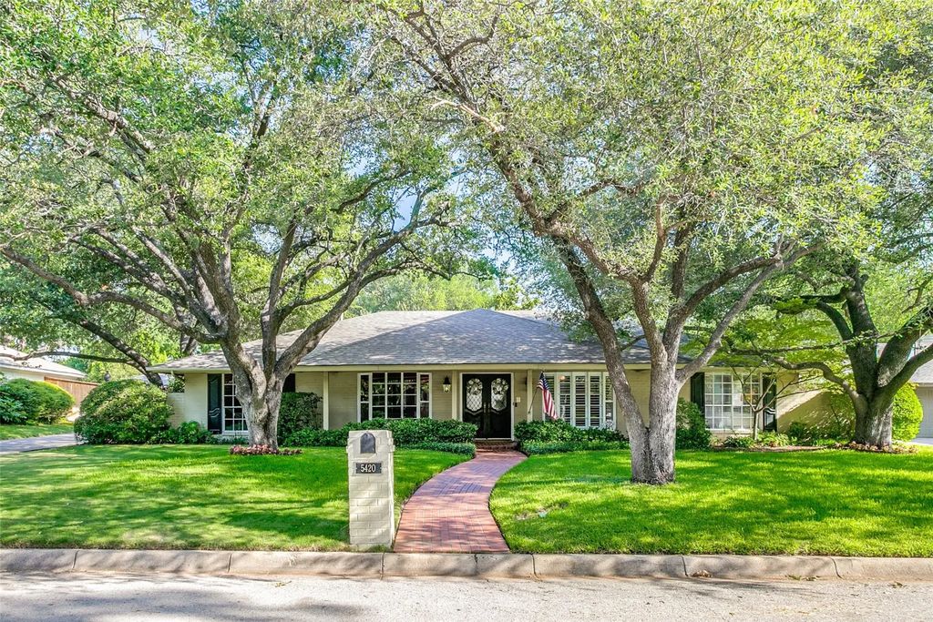 5420 Benbridge Drive, Fort Worth