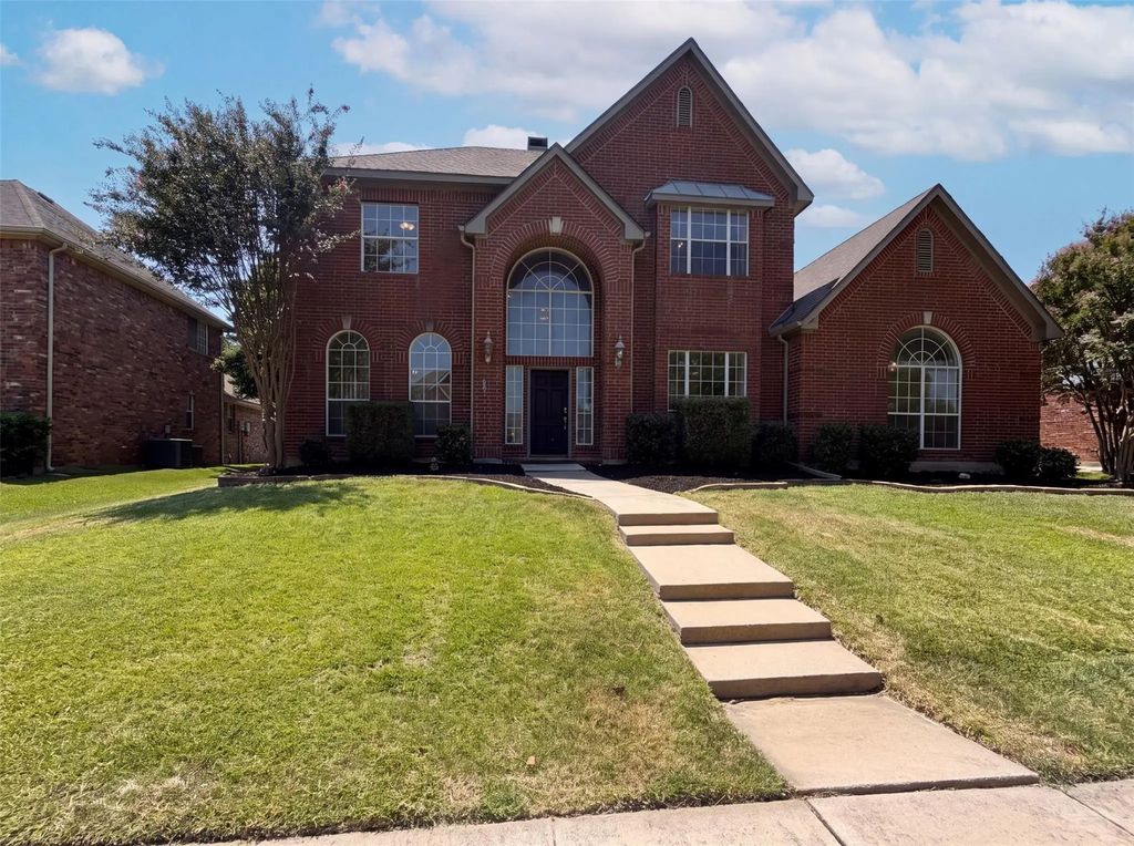 7645 Hove Court, Plano