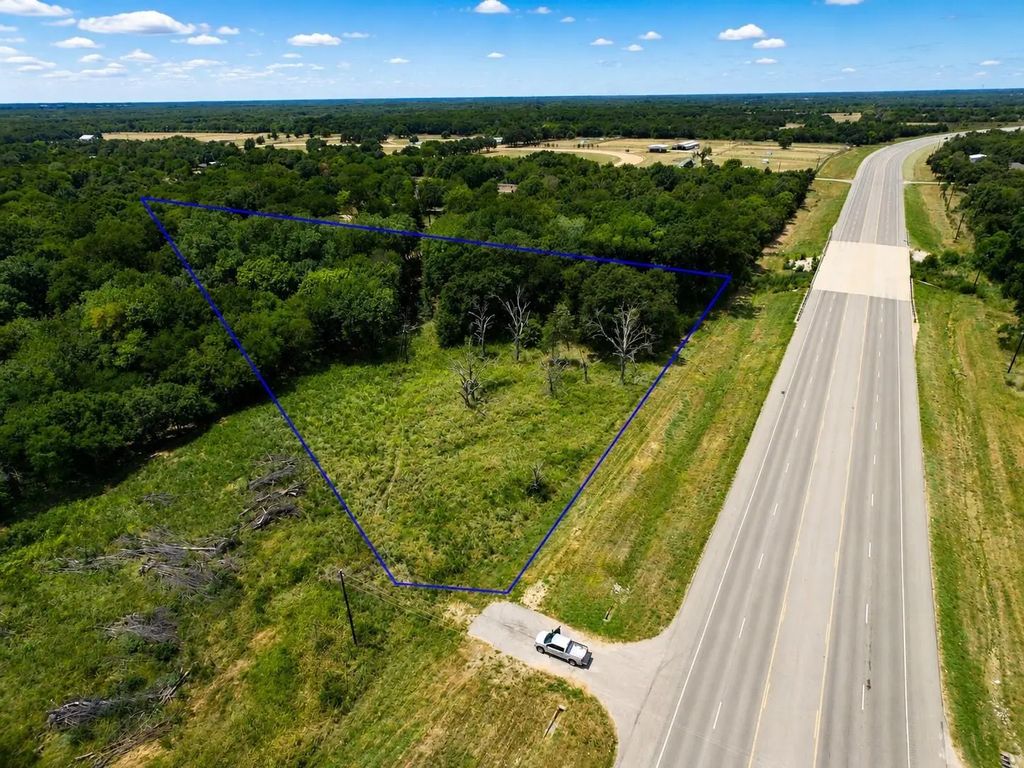 9696 Private Road 2334, Quinlan