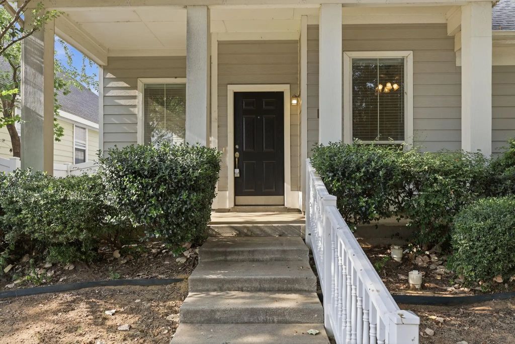 9517 Waterman Drive, Providence Village