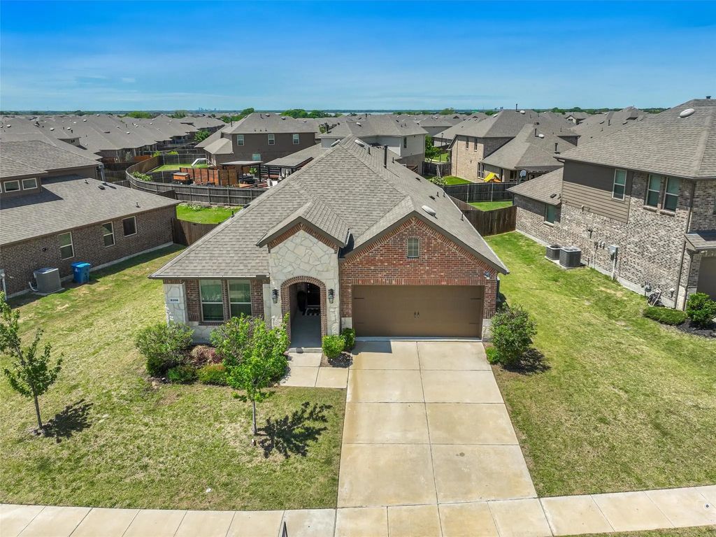 3106 Maverick Drive, Heath