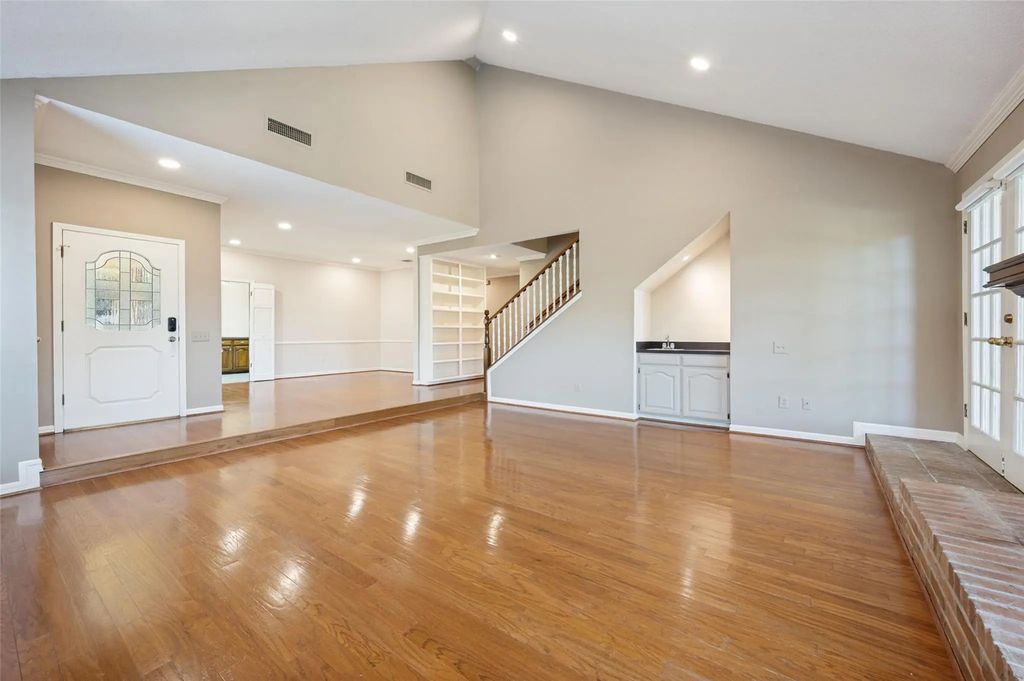 4043 Morman Lane, Addison
