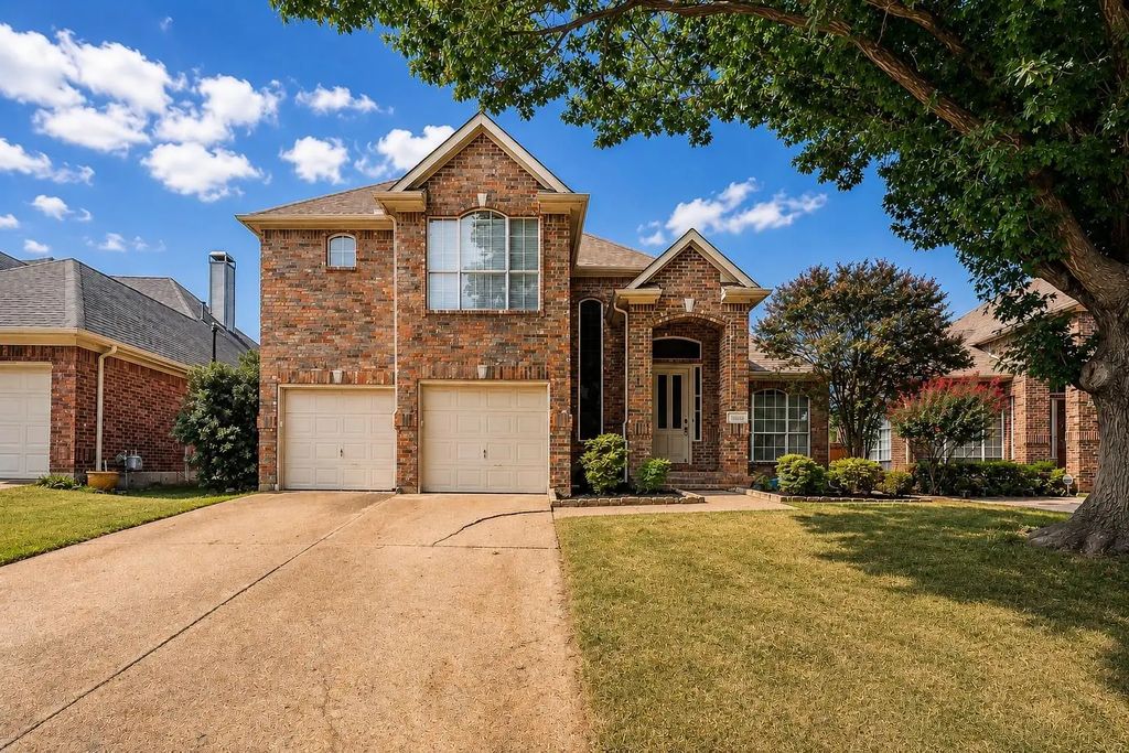 10503 Waters Drive, Irving