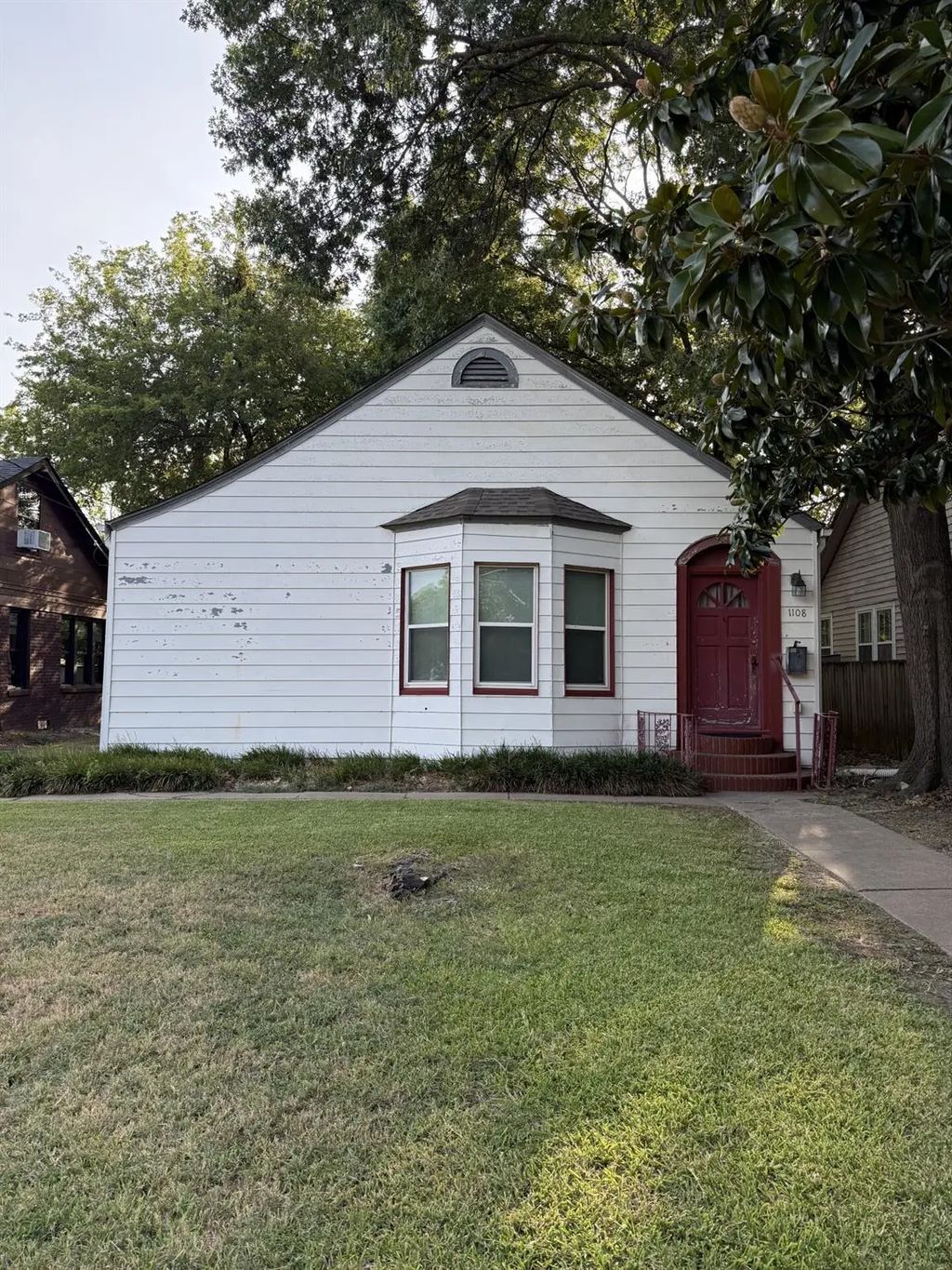 1108 S Travis Street, Sherman