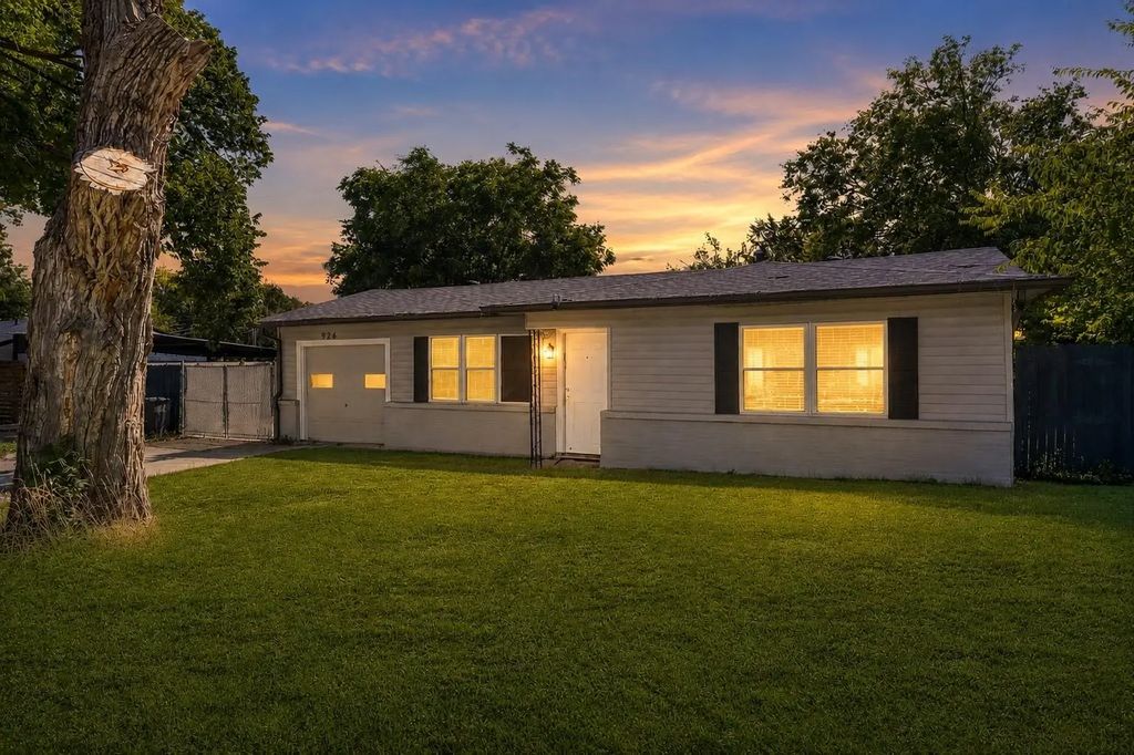 926 Powell Road, Mesquite