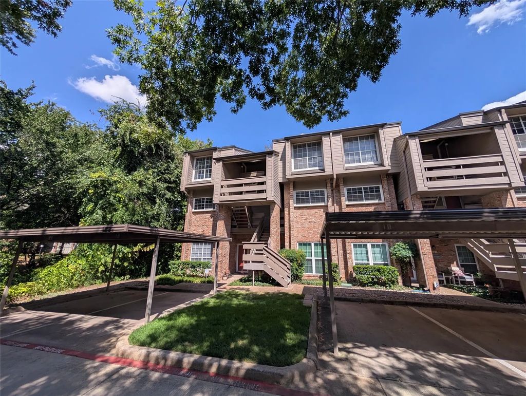 9801 Royal Lane 311, Dallas