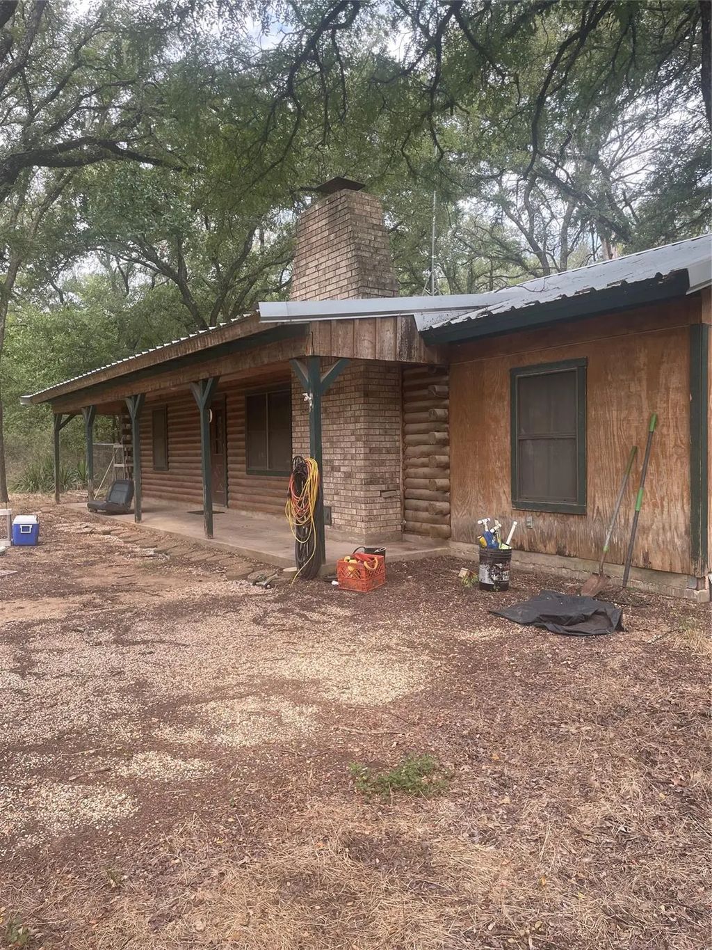 125 Misty Lane, Whitney