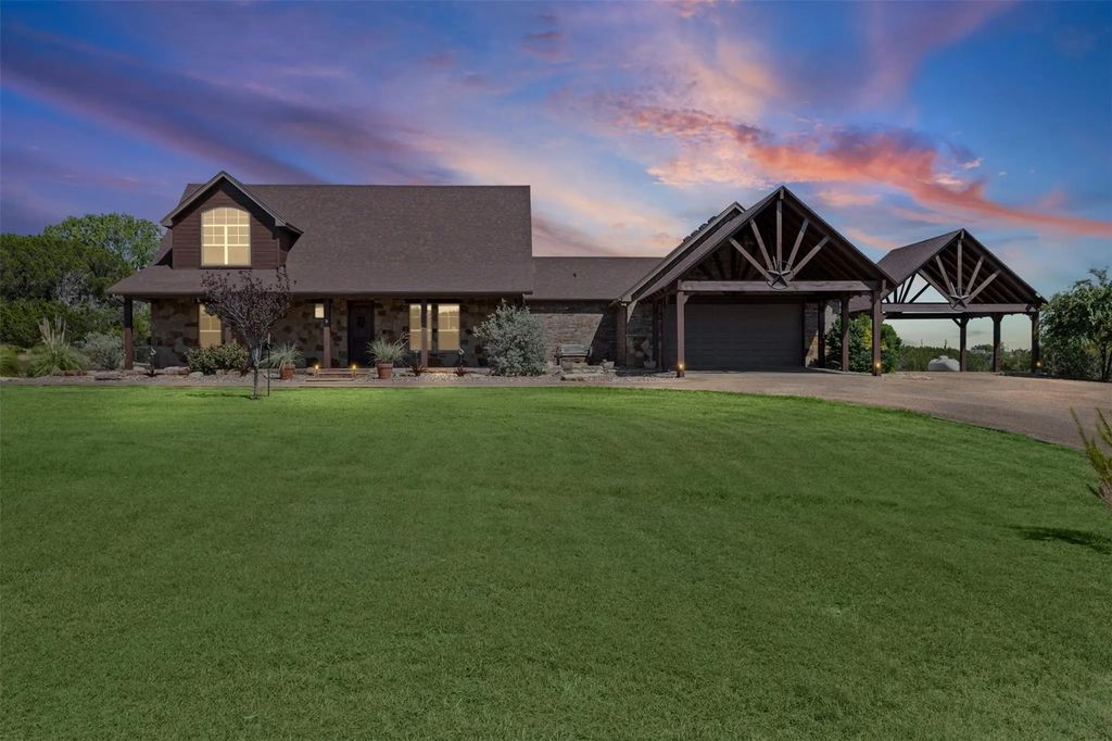2407 Wills Way Drive, Granbury