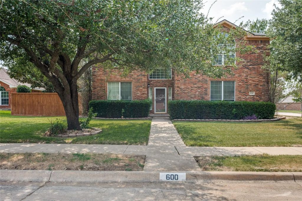 600 Sunfish Drive, Crowley