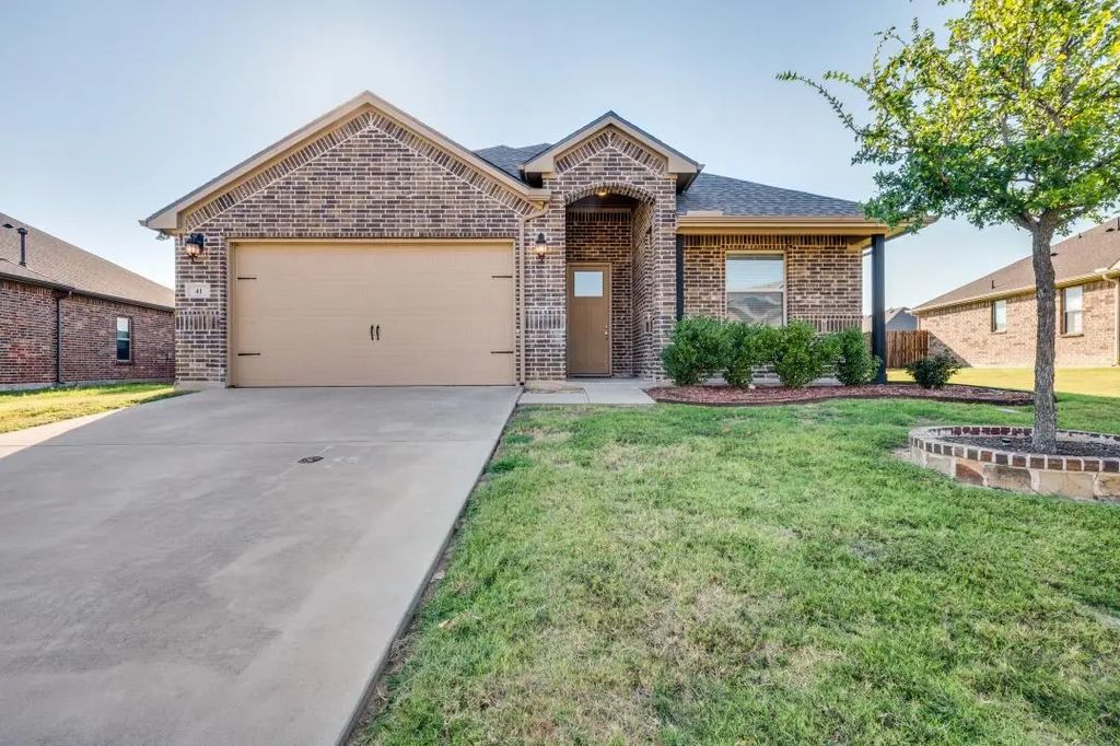 41 Kramer Lane, Sanger