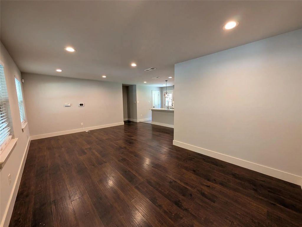 11106 Visalia Drive, Dallas