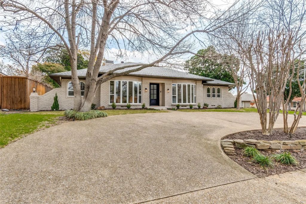 9406 Arborhill Drive, Dallas