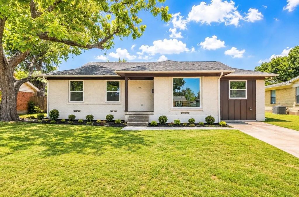 1225 Bluebird Lane, Garland