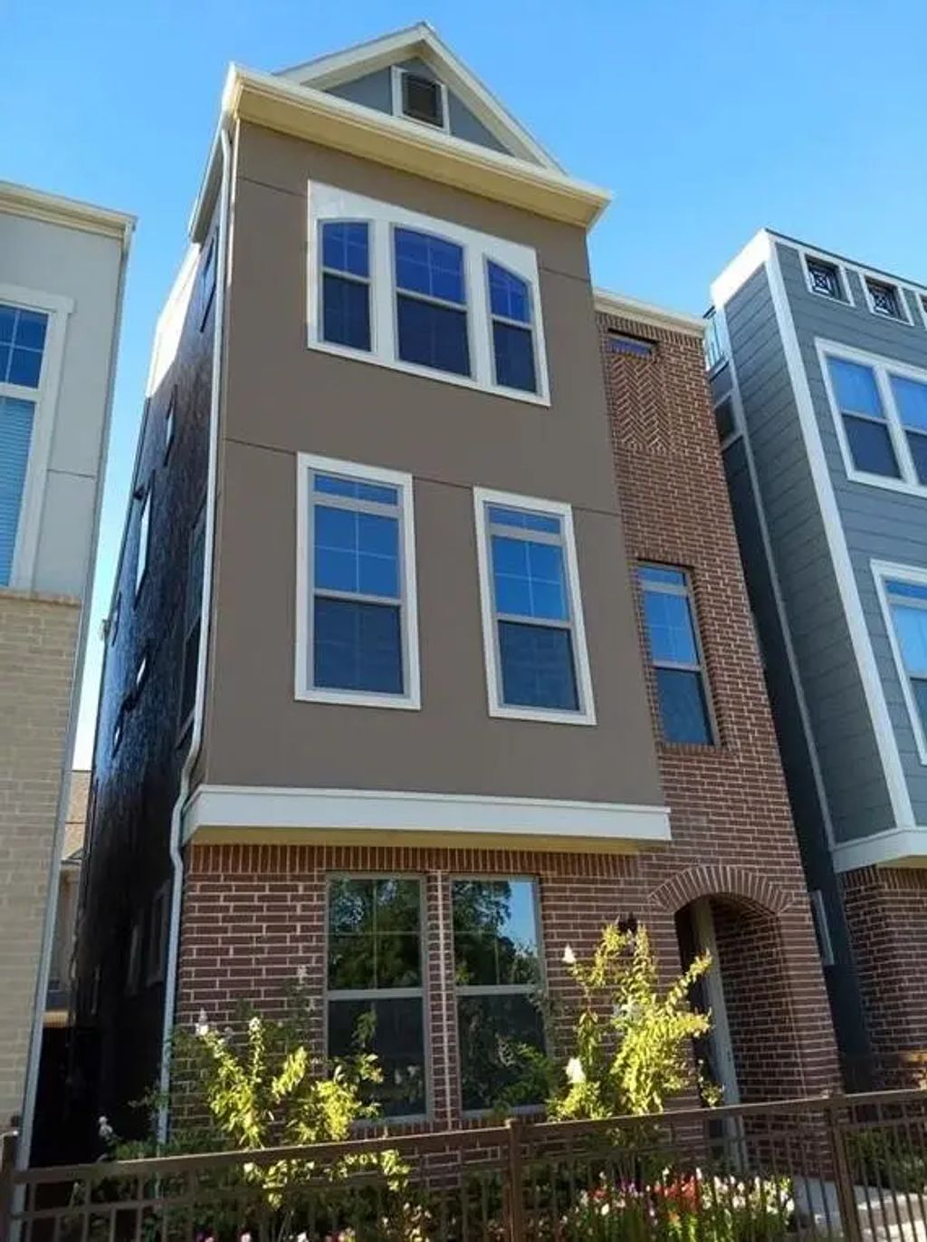 1140 Manacor Lane, Dallas