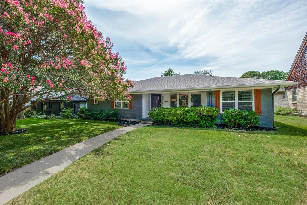 11925 Brookmeadow Lane, Dallas