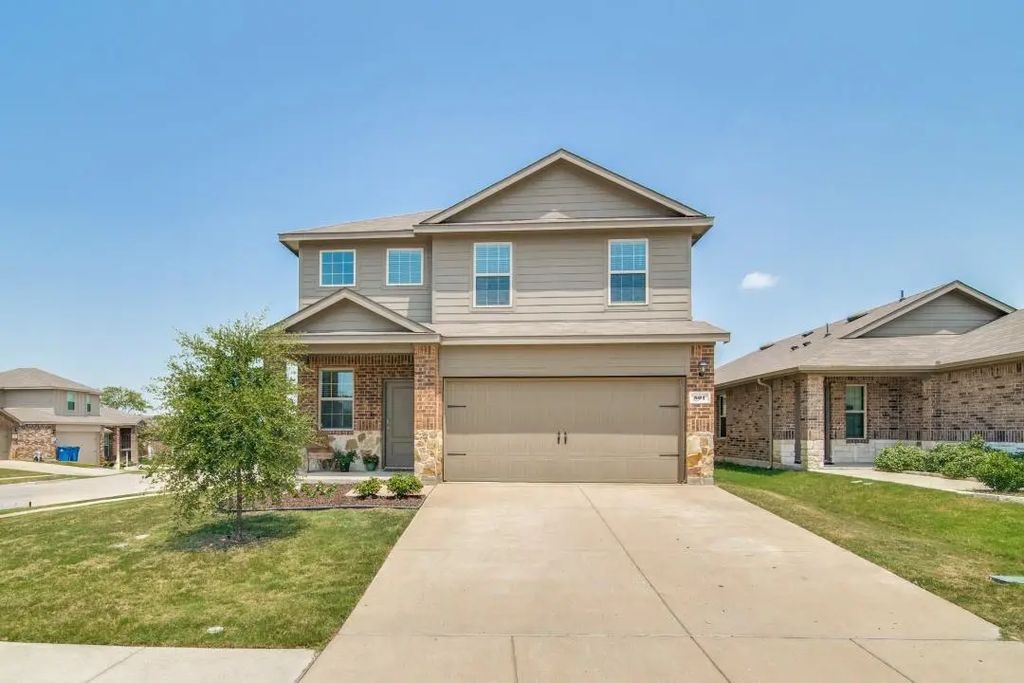 801 Sunrise Lane, Royse City