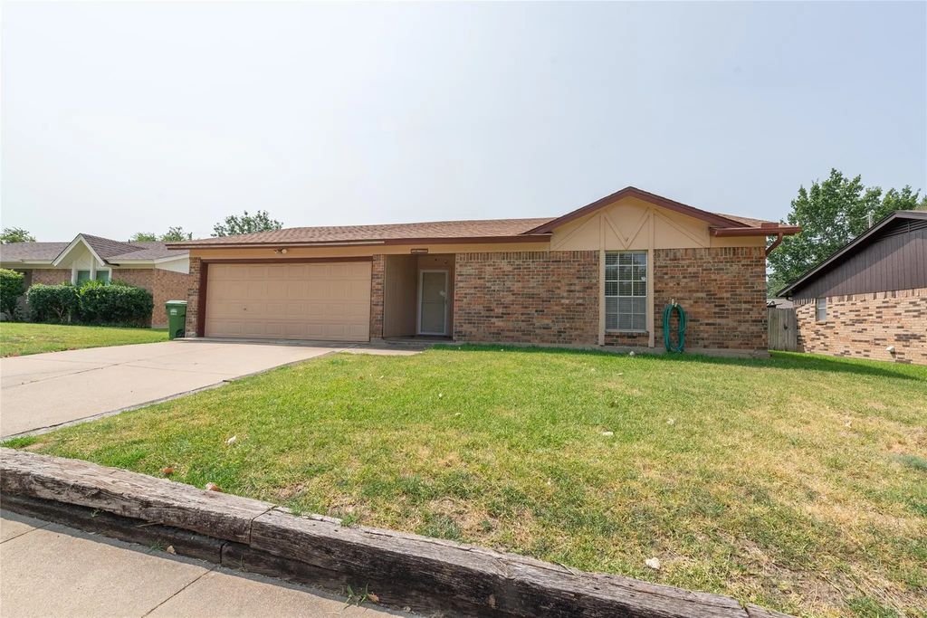 6412 Rebecca Lane, Watauga