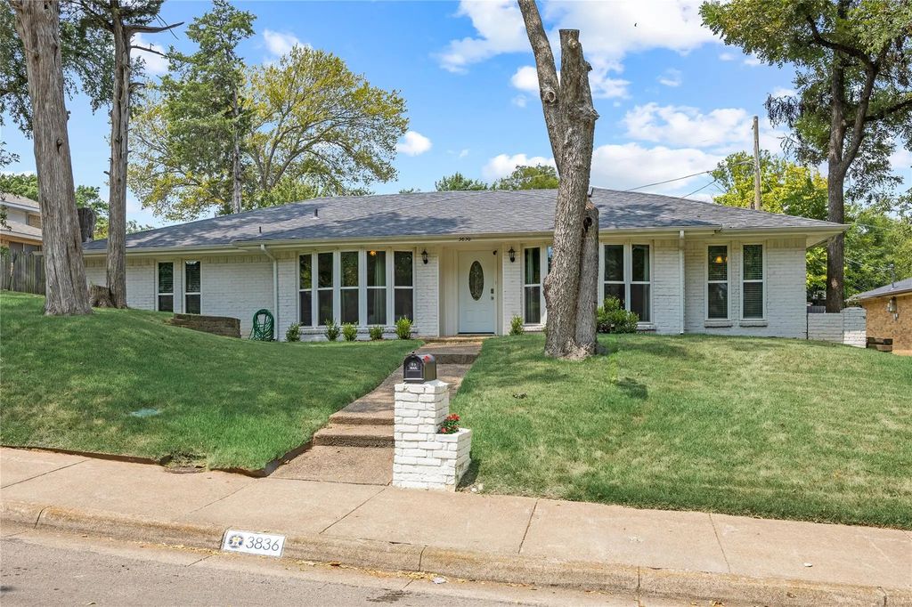 3836 Kiestmeadow Drive, Dallas
