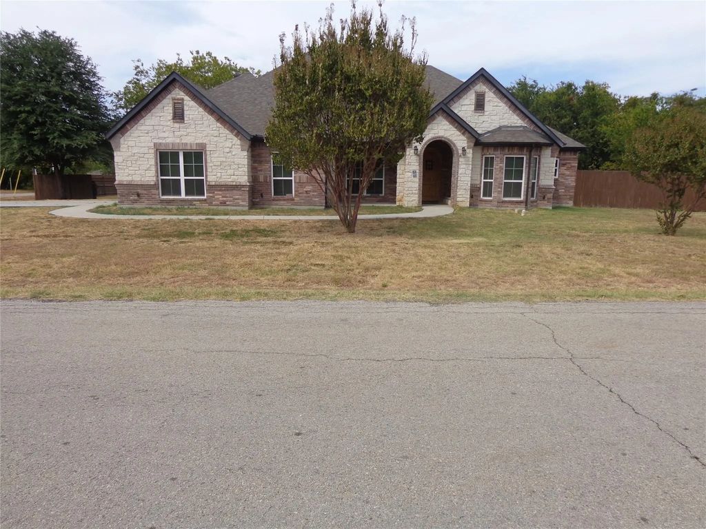 6617 Sunshine Valley Drive, Arlington
