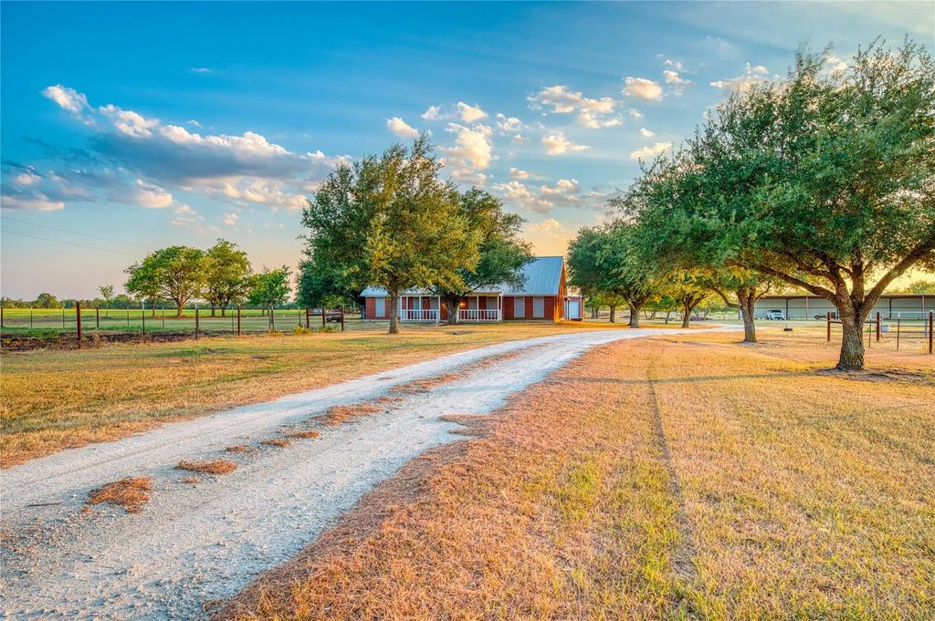 1829 W Fm 1246, Thornton
