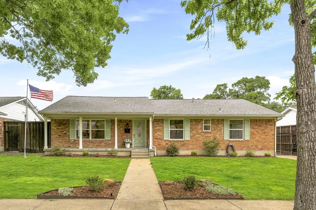 10419 Royalwood Drive, Dallas