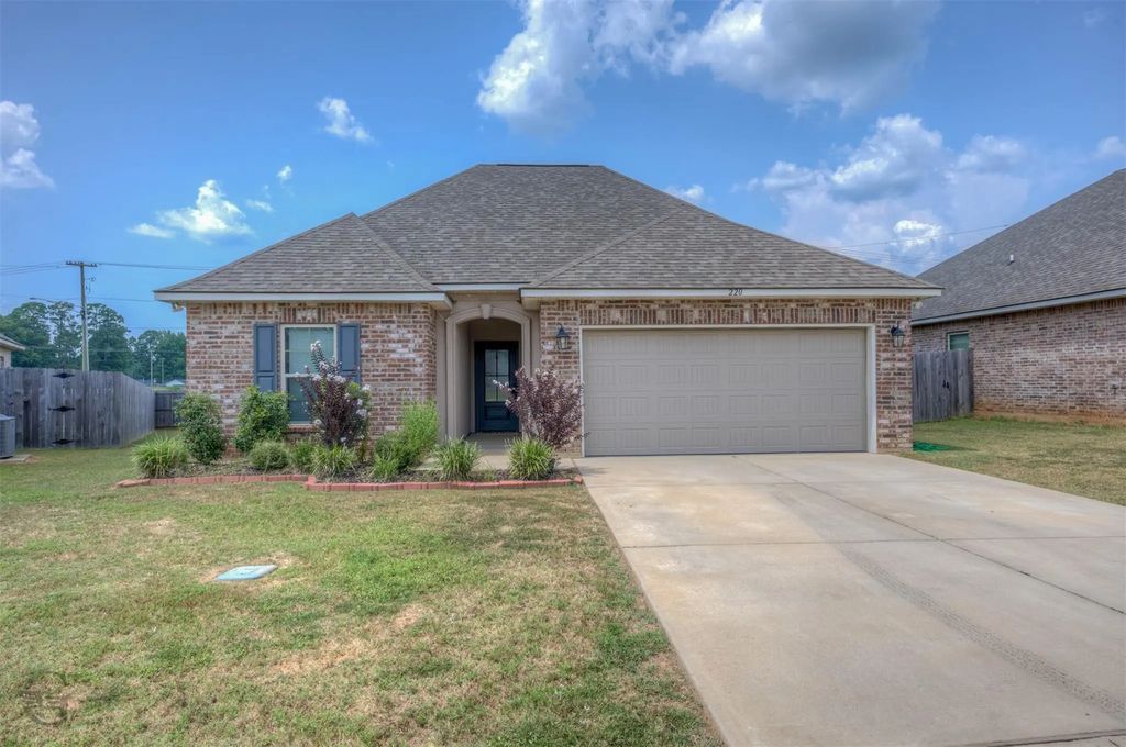 220 Berkshire Place, Haughton