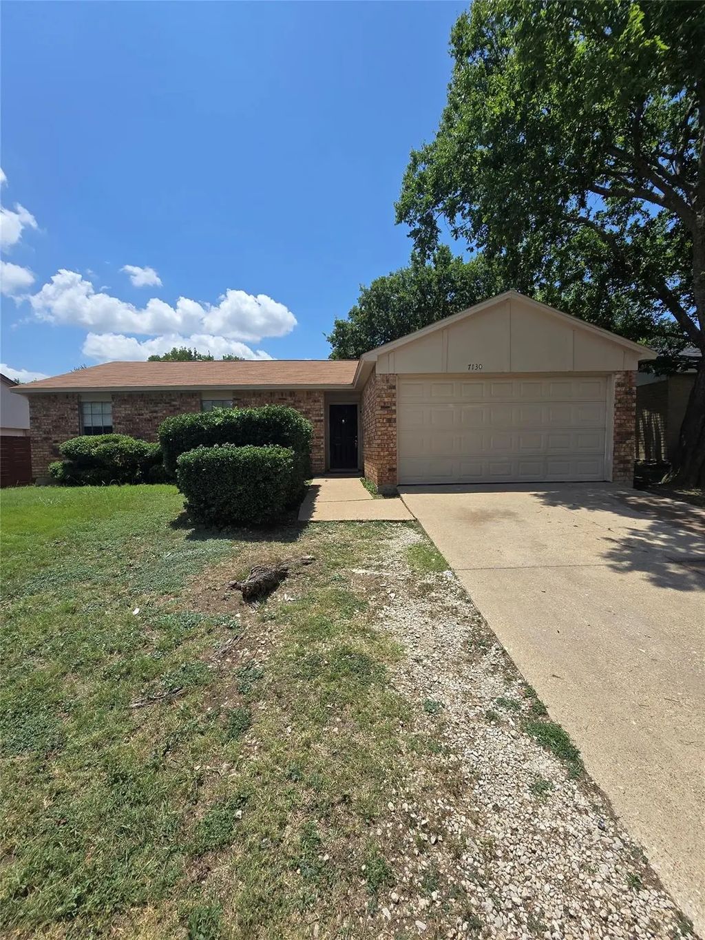 7130 Hedge Drive, Dallas