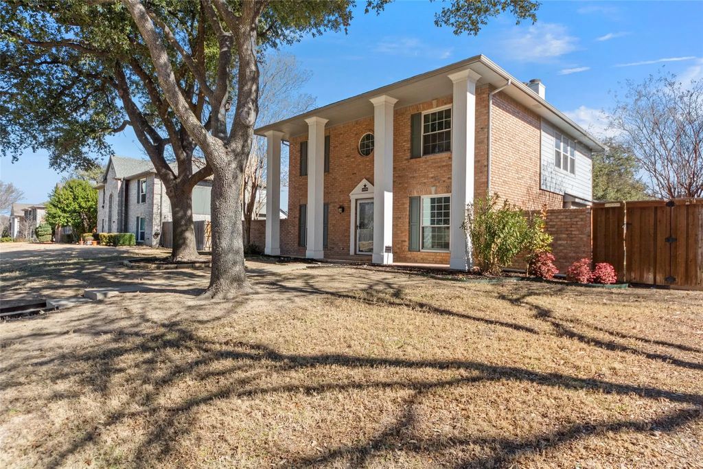 6840 Rochelle Drive, Plano