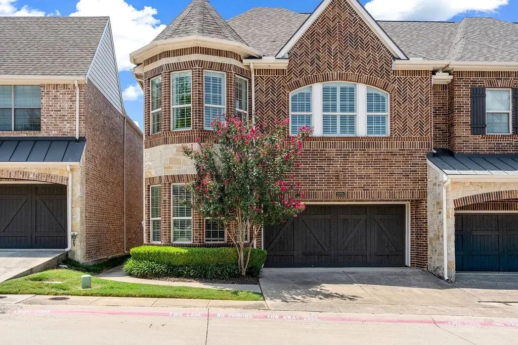 2225 Cameron Crossing, Grapevine