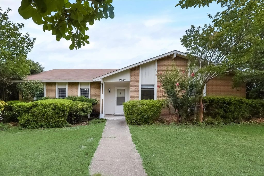 10547 Black Walnut Drive, Dallas