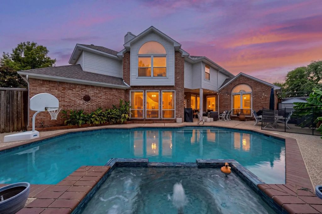 3820 Nash Lane, Plano