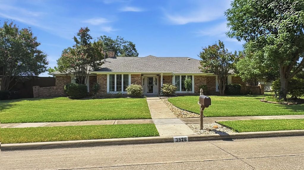 3526 S Echo Trail, Plano
