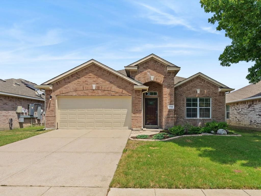 1710 Twin Hills Way, Princeton