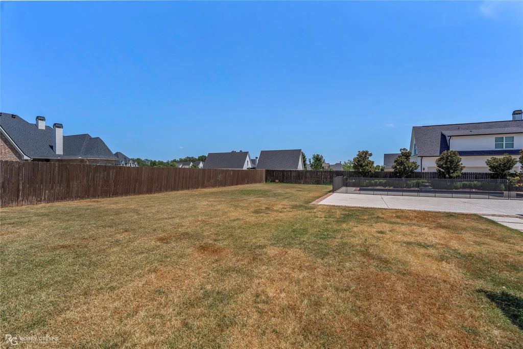 624 Silkwood Drive, Benton
