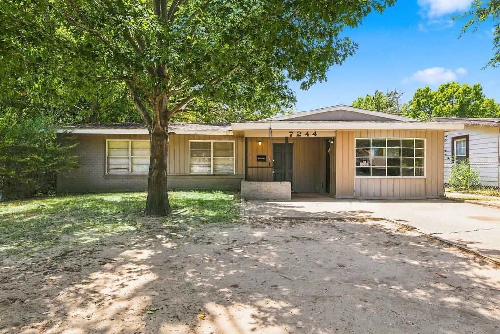 7244 Charles Court, Dallas