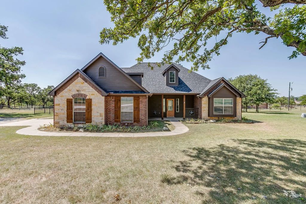 550 Sandlin Lane, Springtown