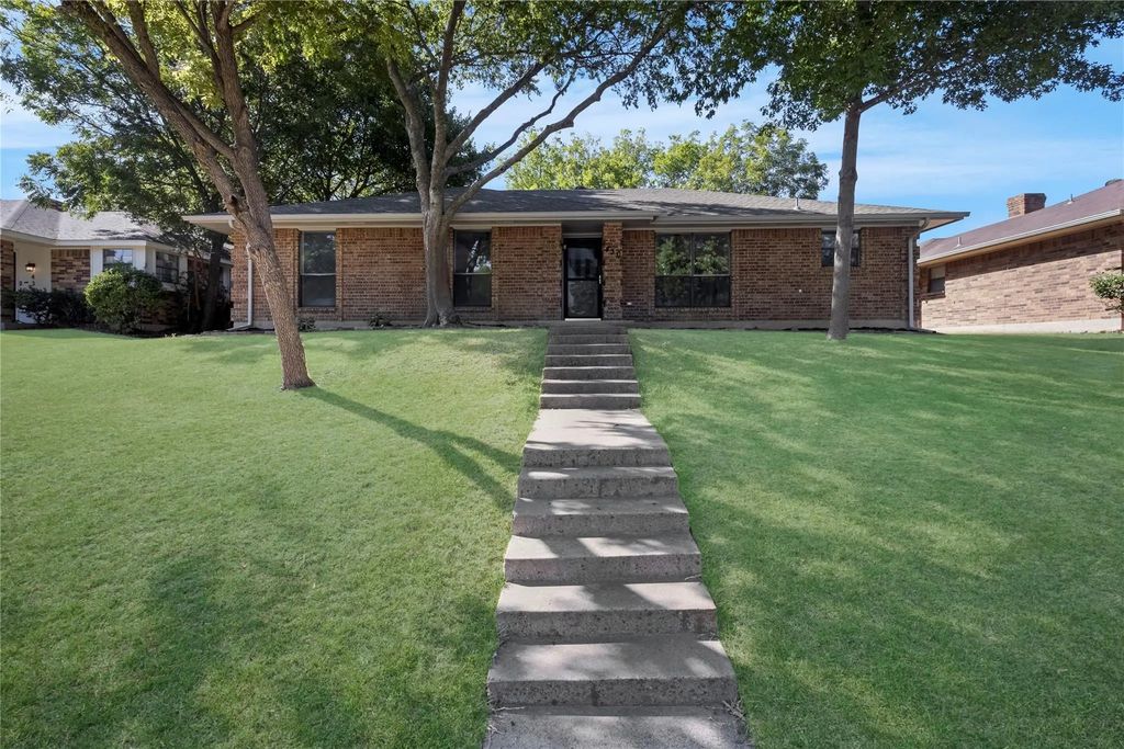 430 Timberline Drive, Duncanville