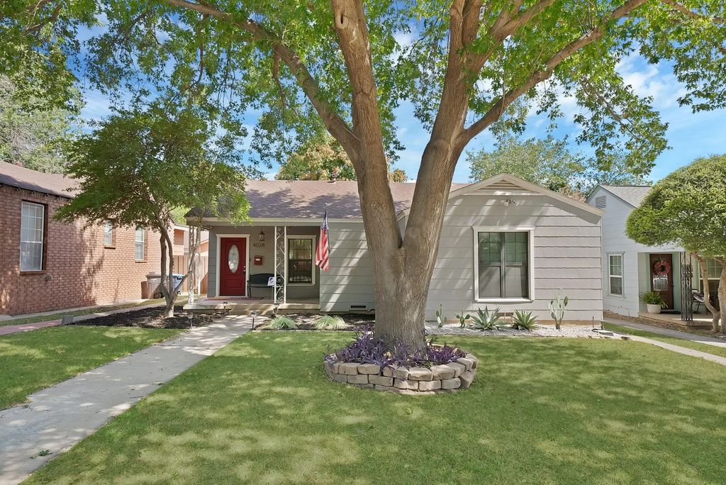 4028 Locke Avenue, Fort Worth