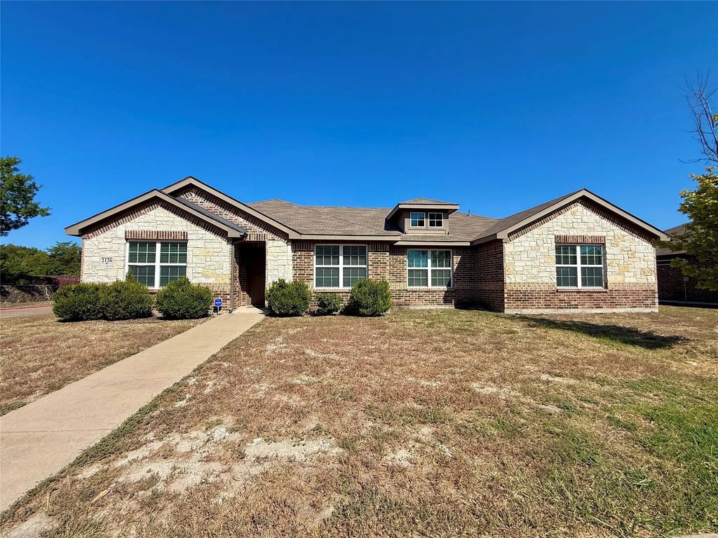 2126 Candace Drive, Lancaster