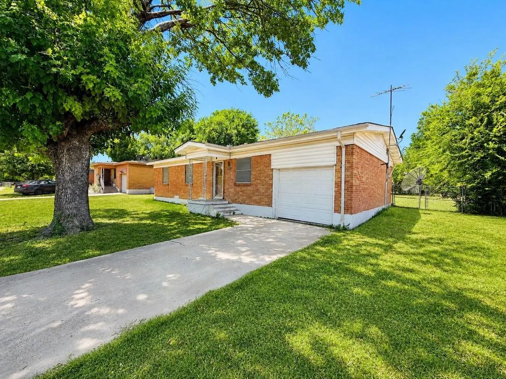 5340 Conroy Street, Fort Worth