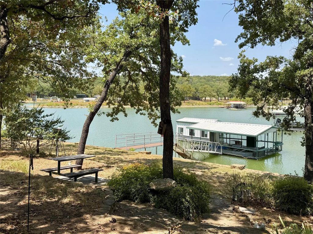 459 County Road 1742, Chico