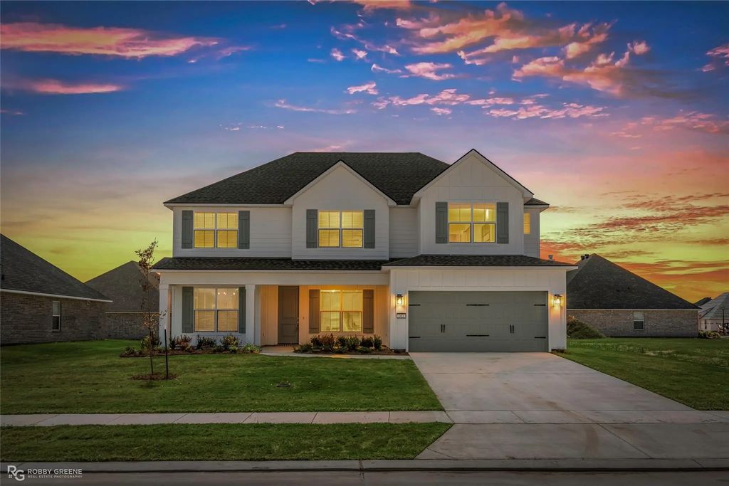 303 Peason Ridge, Bossier City