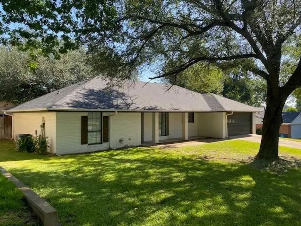 911 Kyle Drive, Athens