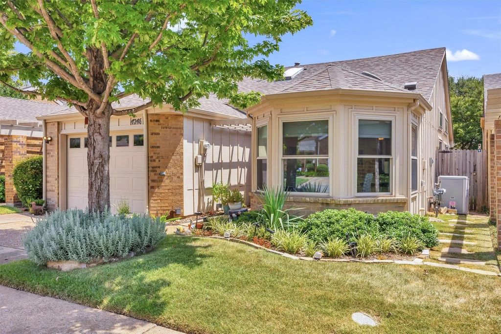 4246 Rosser Square, Dallas
