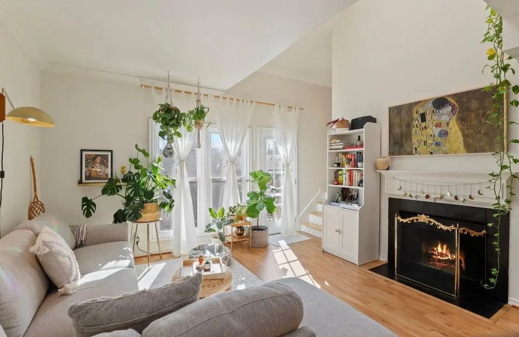 4034 Rawlins Street 203, Dallas