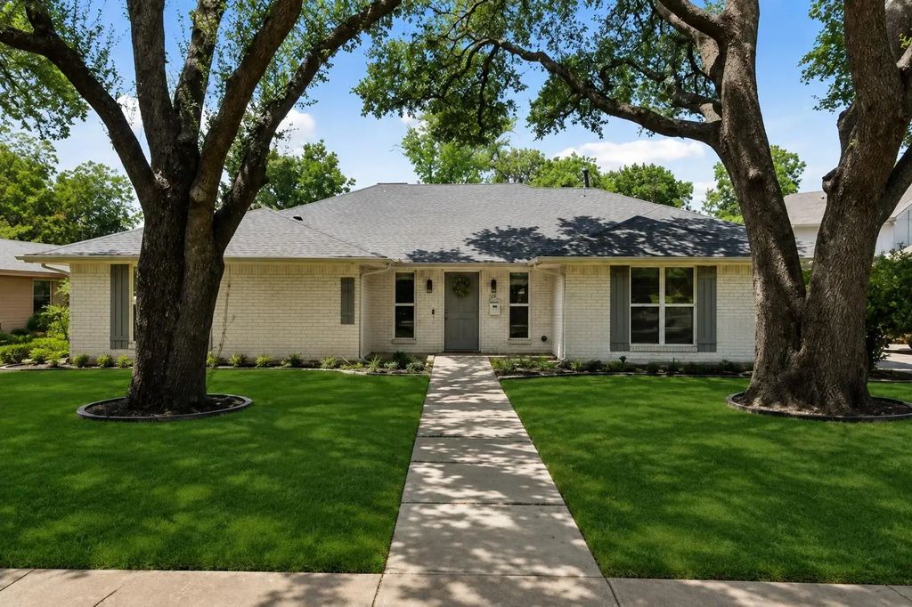 10215 Dale Crest Drive, Dallas