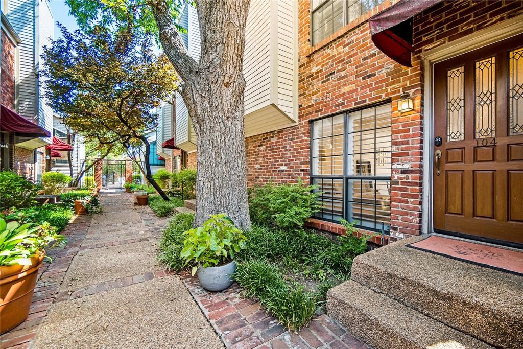 4130 Wycliff Avenue 104, Dallas